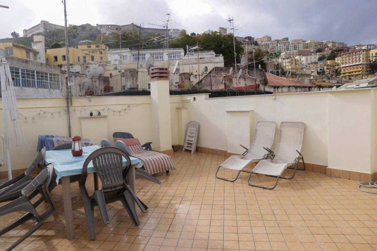 Bnb Medina Неаполь Екстер'єр фото